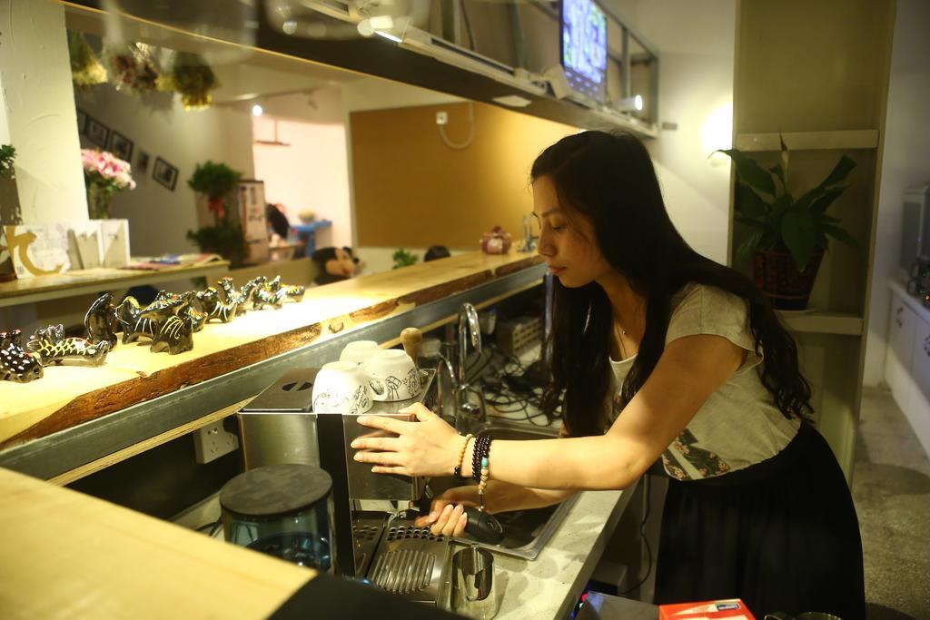 Luoyang Heartland International Youth Hostel Ngoại thất bức ảnh